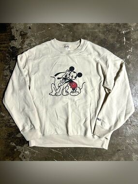 LARGE Cream Uniqlo MAGIC FOR ALL X Yu Nagaba Disney sweatshirt